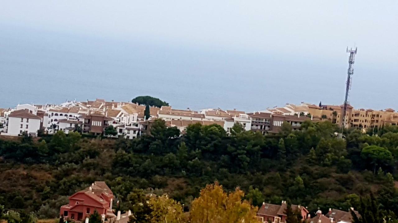 Excelente Habitacion En Bonita Y Tranquila Casa En Benalmadena Pueblo Apartment Exterior photo